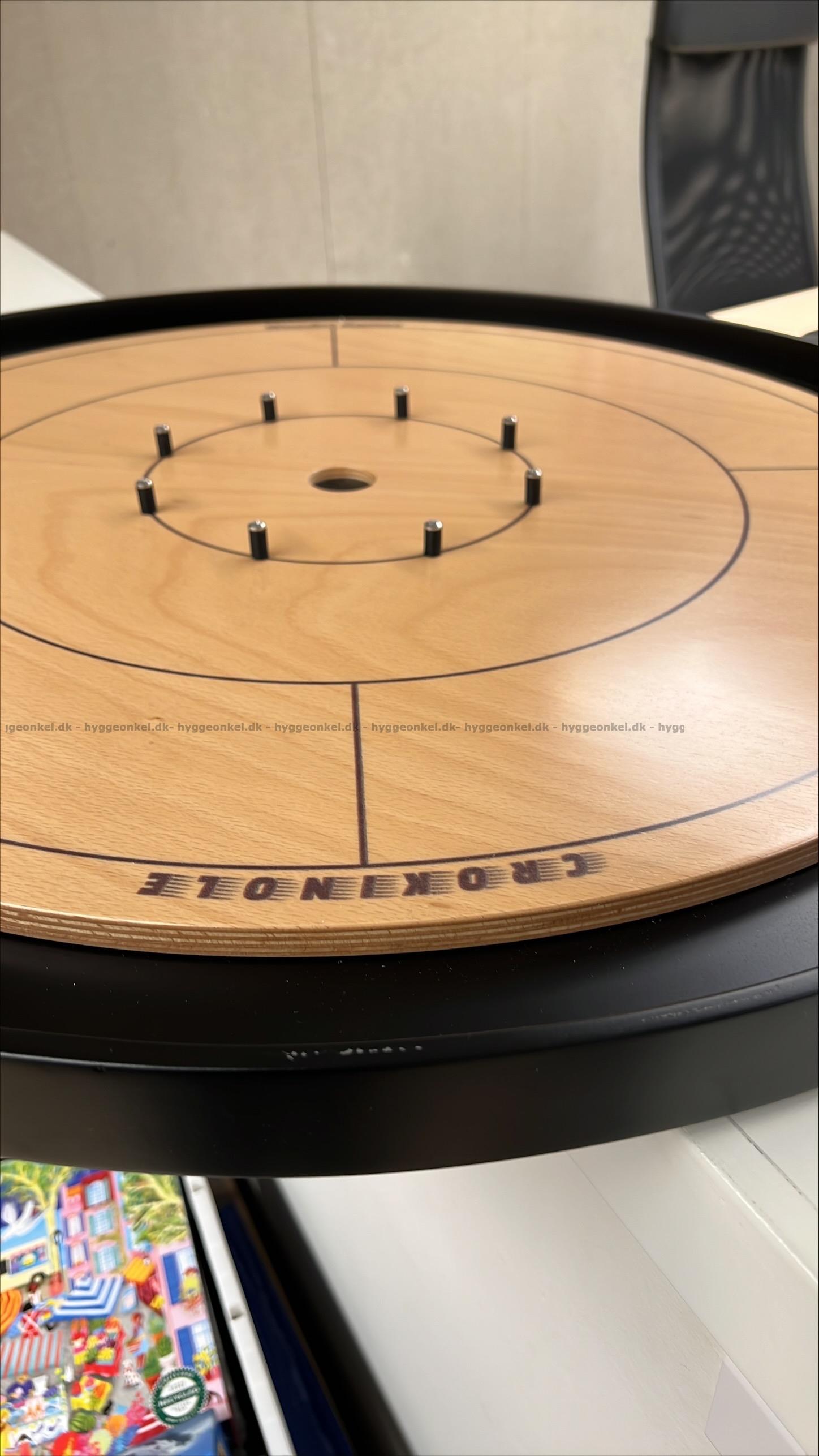 Crokinole Komplet sæt fra Wooden Games → Køb det billigt i dag