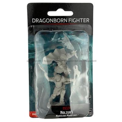 D&D: Nolzurs Marvelous Miniature - Dragonborn Fighter Female