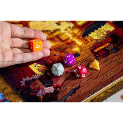 Billede af Freelancers: A Crossroads Game